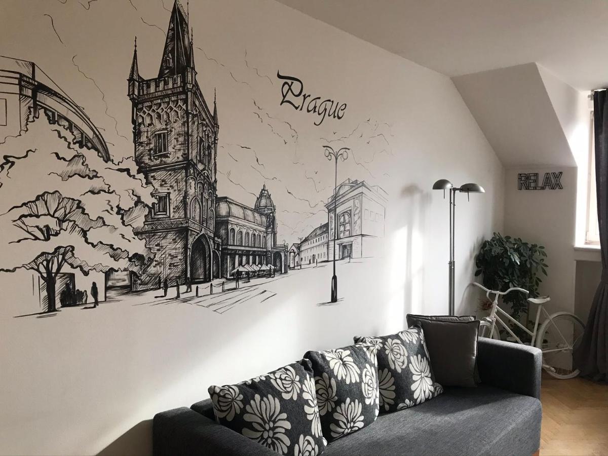 Fantastic Apartment In The City Center Prag Exteriör bild